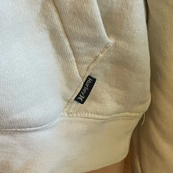 Hurley Men’s Large Tan Pullover Hoodie Small Flaws - Picture 5 of 11